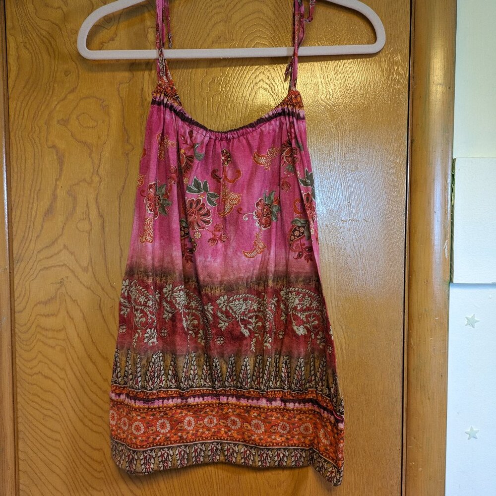 Bohemian spagetti strap top in pinks